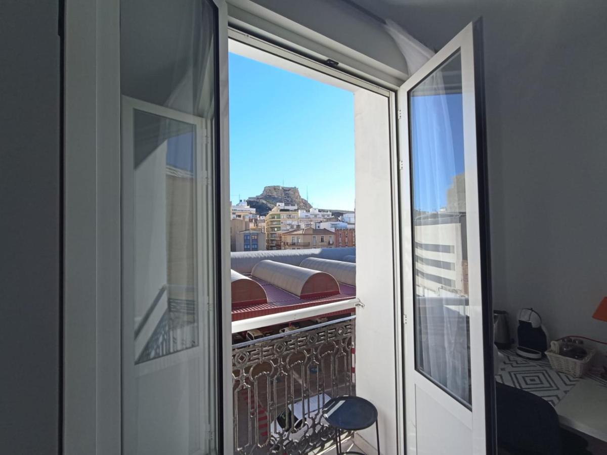 Room With Private Bathroom And Balcony Nearby The Mercado Central, Center And Beach Alicante Exterior photo