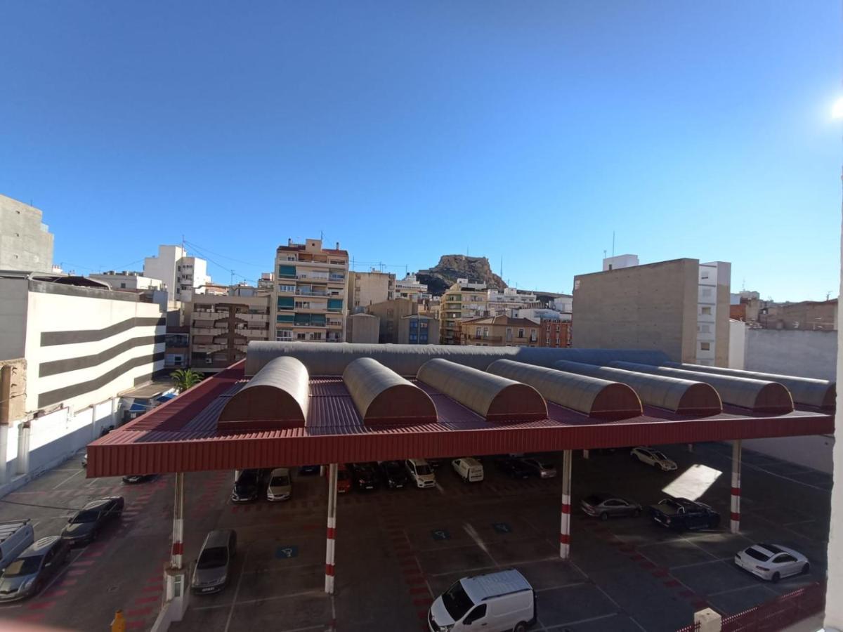 Room With Private Bathroom And Balcony Nearby The Mercado Central, Center And Beach Alicante Exterior photo